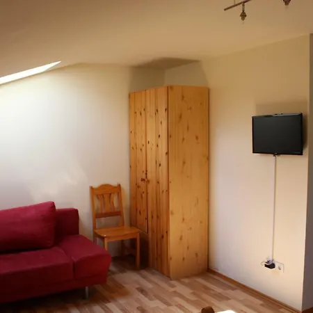 Gaestezimmer Klopfer בית הארחה