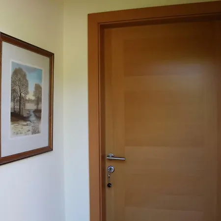 Gaestezimmer Klopfer בית הארחה 3*