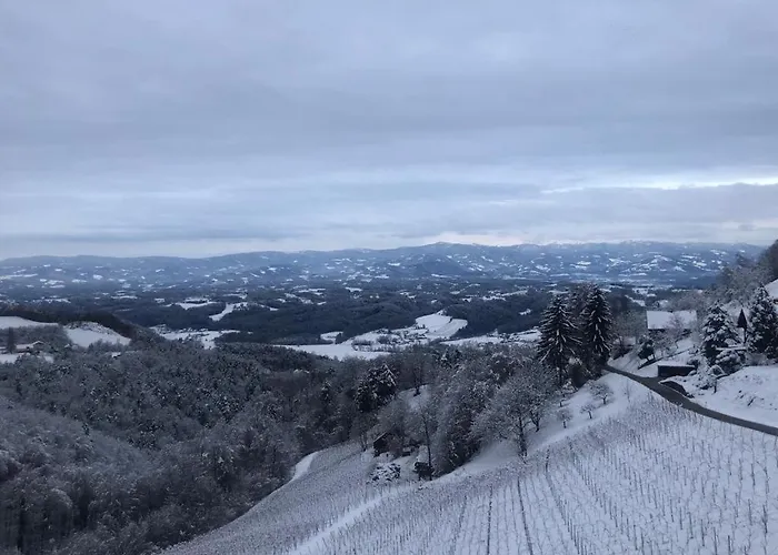 Gaestezimmer Klopfer Guest house Sankt Johann im Saggautal