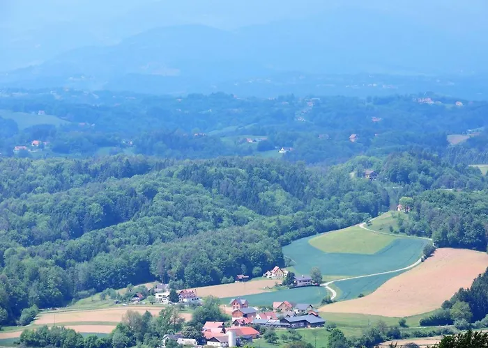 Guest house Gaestezimmer Klopfer Sankt Johann im Saggautal
